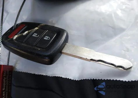 2015 Honda Civic Lx z USA, uszkodzony, nr VIN 19XFB2F54FE051195